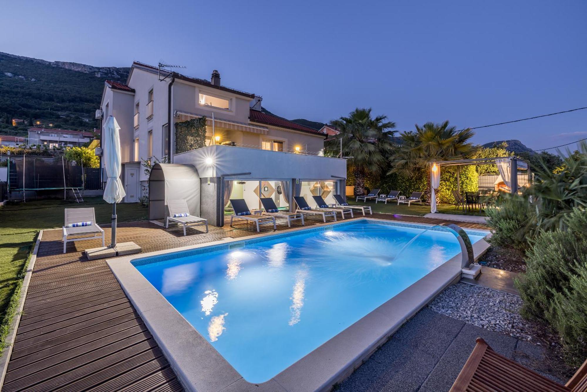 Sun Castle Holiday House Babic Kaštel Stari Eksteriør billede